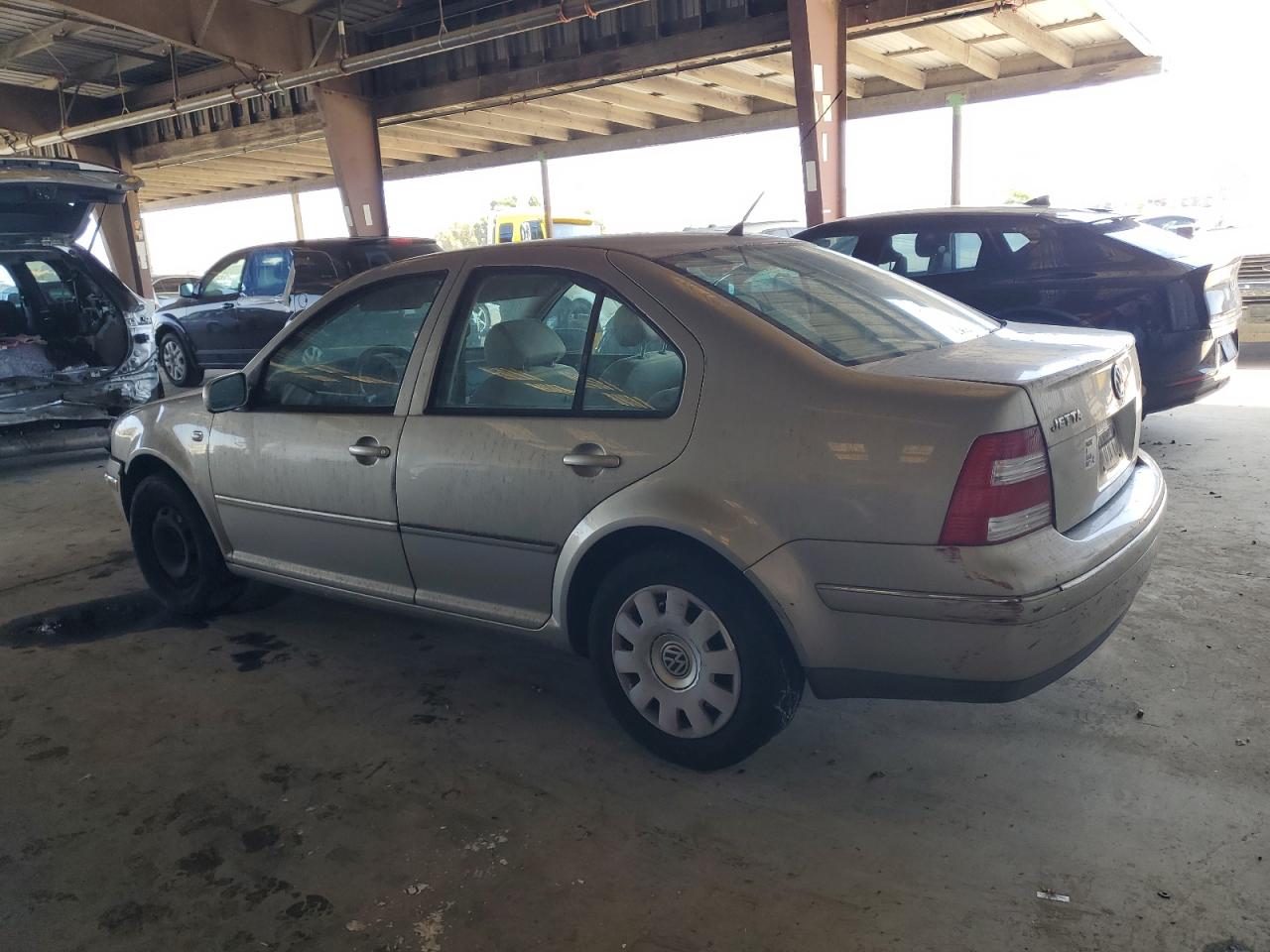 VOLKSWAGEN JETTA 2004 VIN 3VWRA69M14M130382 фото 2