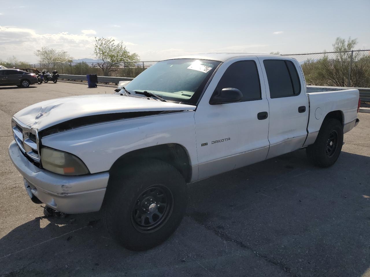2002 Dodge Dakota Quad Slt for Sale in North Las Vegas, NV - Front End