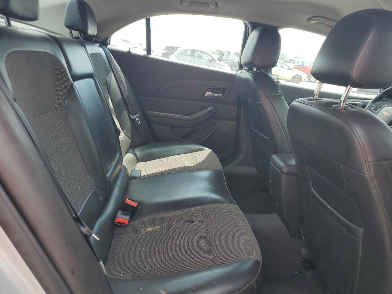 CHEVROLET MALIBU 2015 VIN 1G11C5SL7FF118836 фото 10