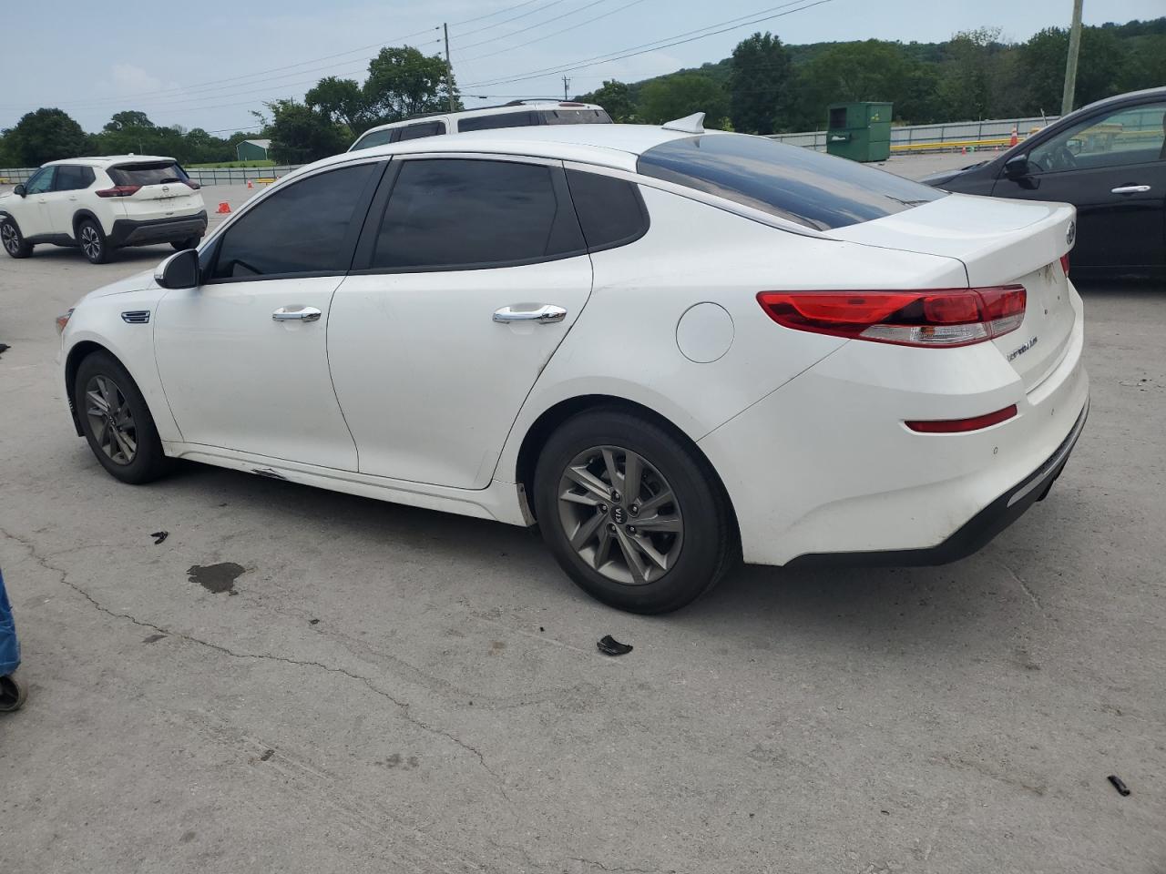 KIA OPTIMA 2019 VIN 5XXGT4L36KG323764 фото 2