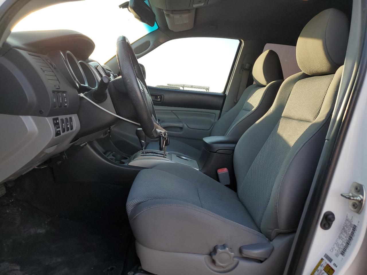 2013 Toyota Tacoma Double Cab VIN: 3TMLU4EN4DM125728 Lot: 62495585