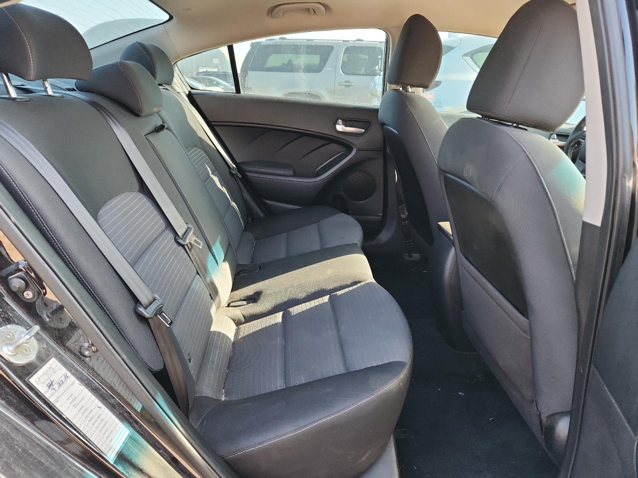 2017 Kia Forte Lx VIN: 3KPFL4A75HE009817 Lot: 60023615