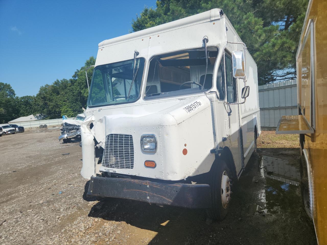 2022 Freightliner Chassis M Line Walk-In Van for Sale in Conway, AR - Front End