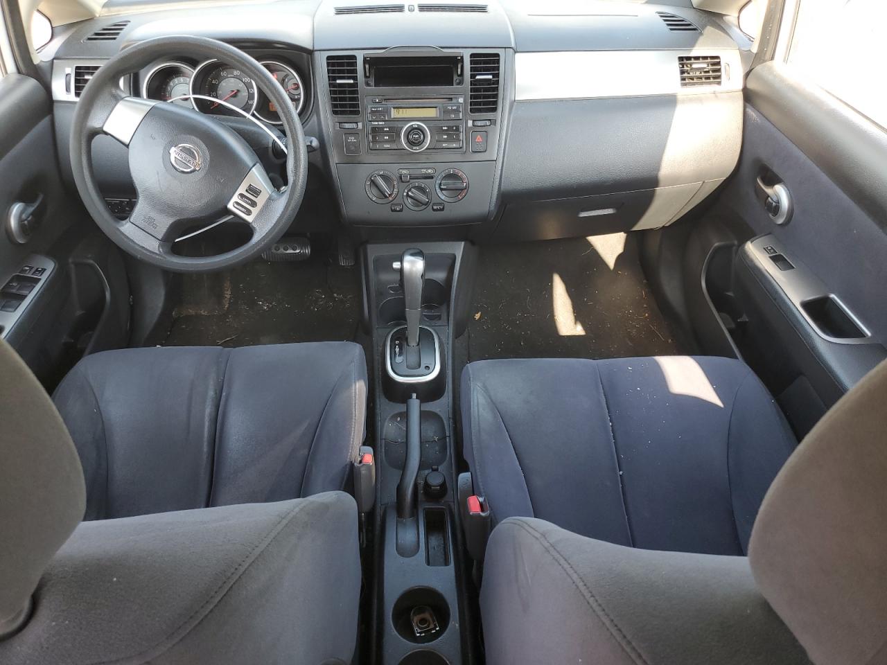 2008 Nissan Versa S VIN: 3N1BC13E18L404147 Lot: 62009055