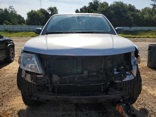  NISSAN FRONTIER 2019 Srebrny