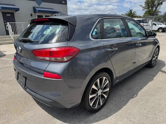  HYUNDAI ELANTRA 2018 Gray