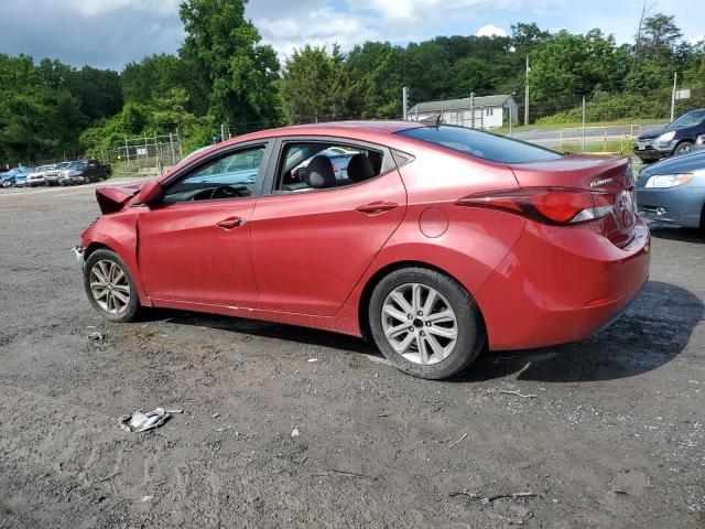  HYUNDAI ELANTRA 2015 Красный