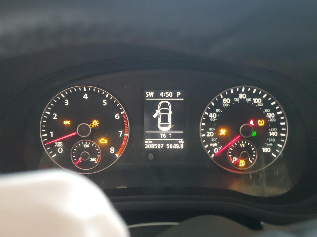 VOLKSWAGEN PASSAT 2012 VIN 1VWBH7A30CC030229 zdjęcie 9