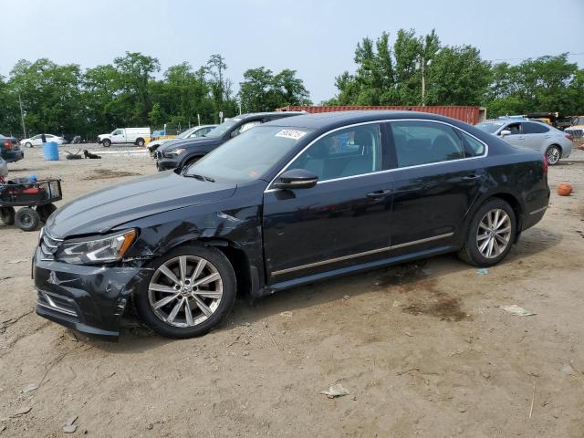  VOLKSWAGEN PASSAT 2017 Чорний