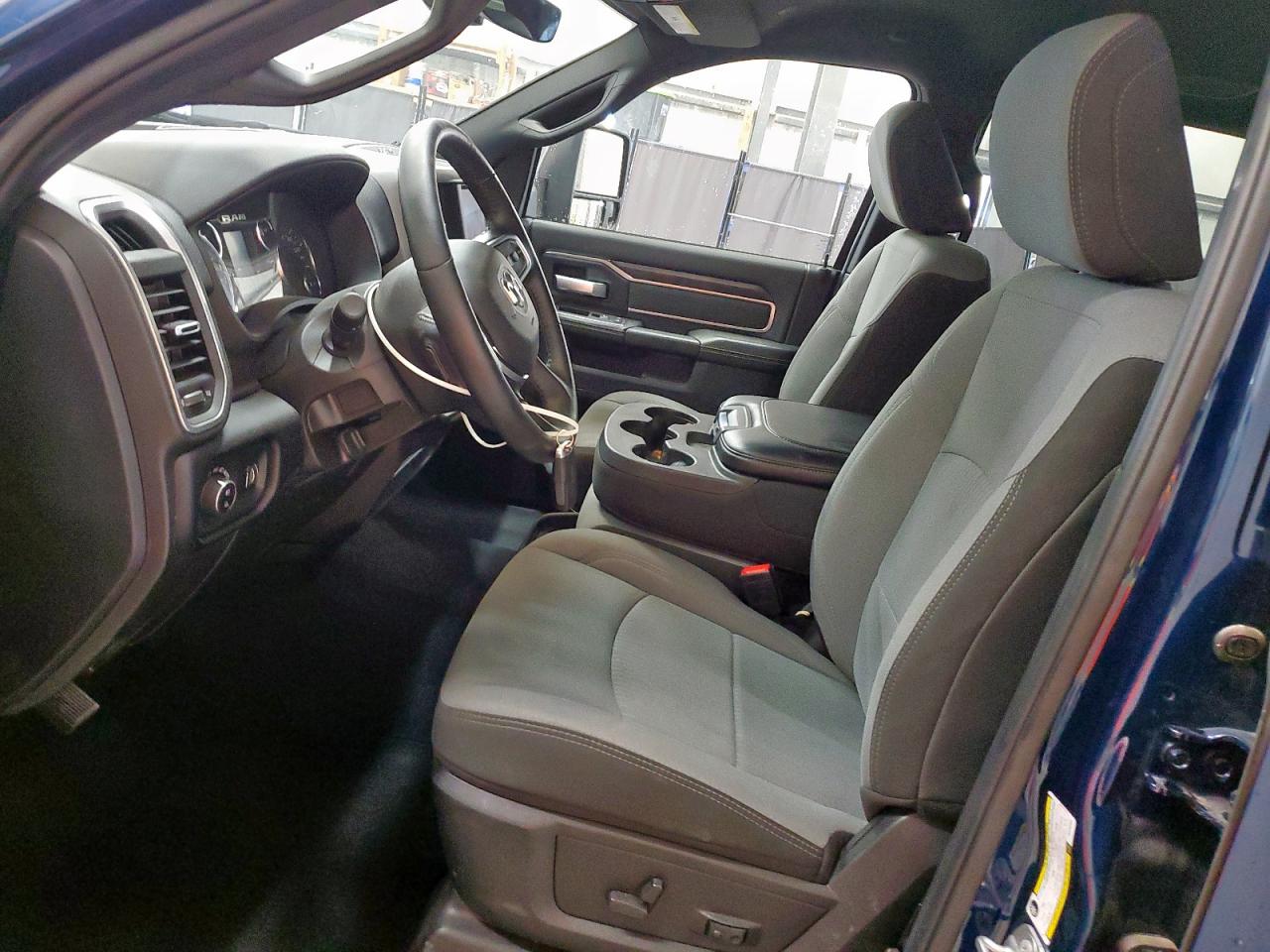 2024 Ram 2500 Big Horn VIN: 3C6UR5DJ8RG405904 Lot: 63202225