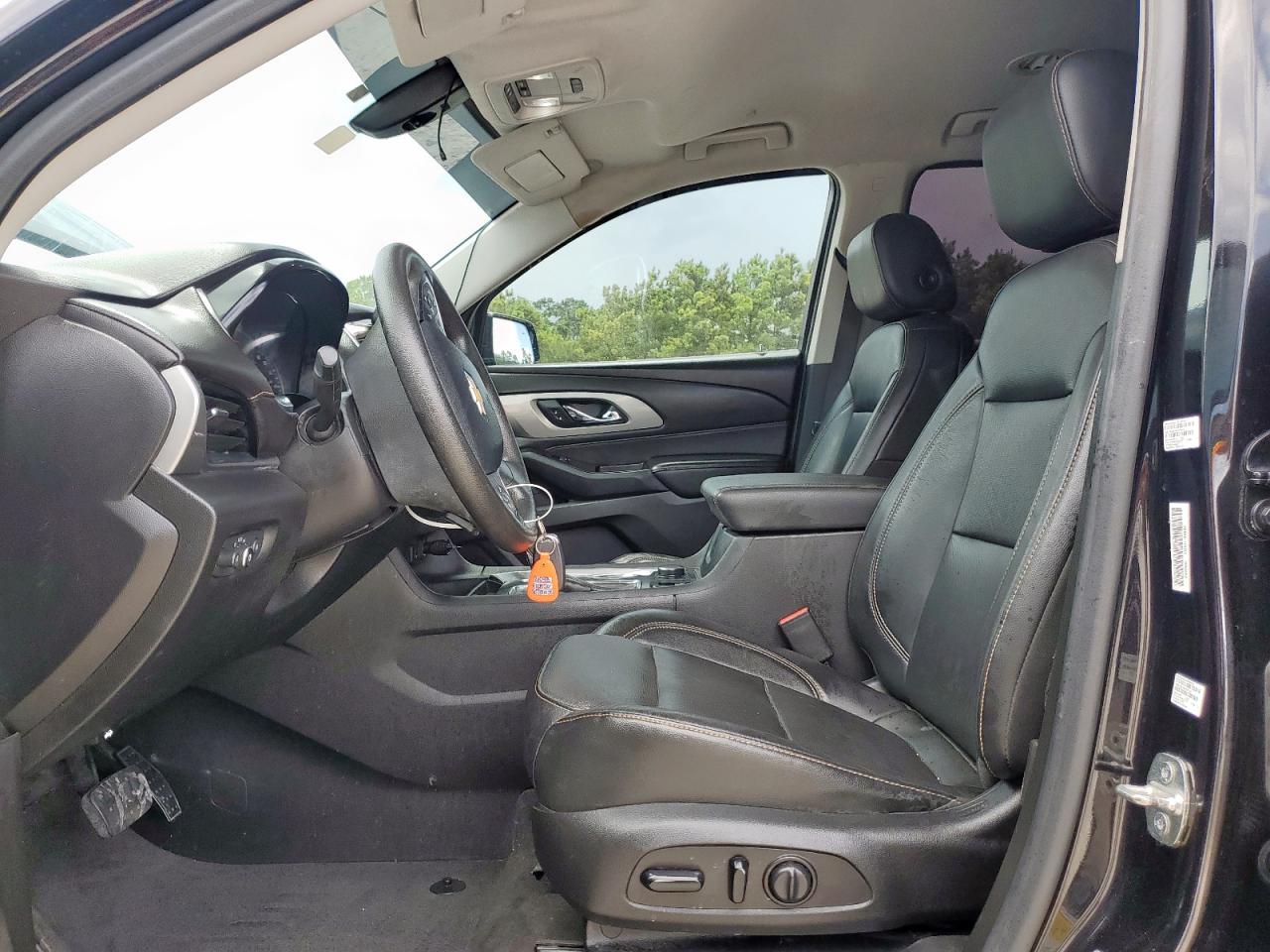 2020 Chevrolet Traverse Lt VIN: 1GNERHKW8LJ215613 Lot: 62784195