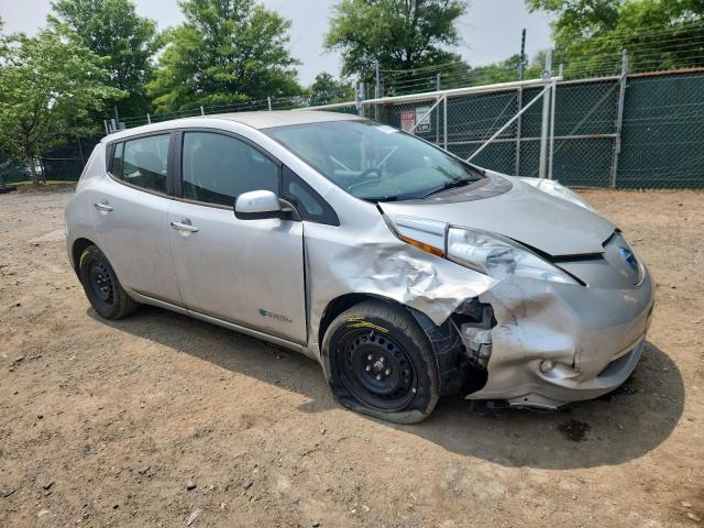  NISSAN LEAF 2016 Silver