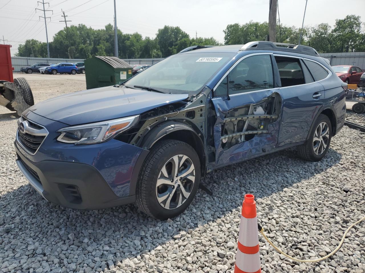 Columbus, OH에서 판매 중인 2022 Subaru Outback Touring - Side