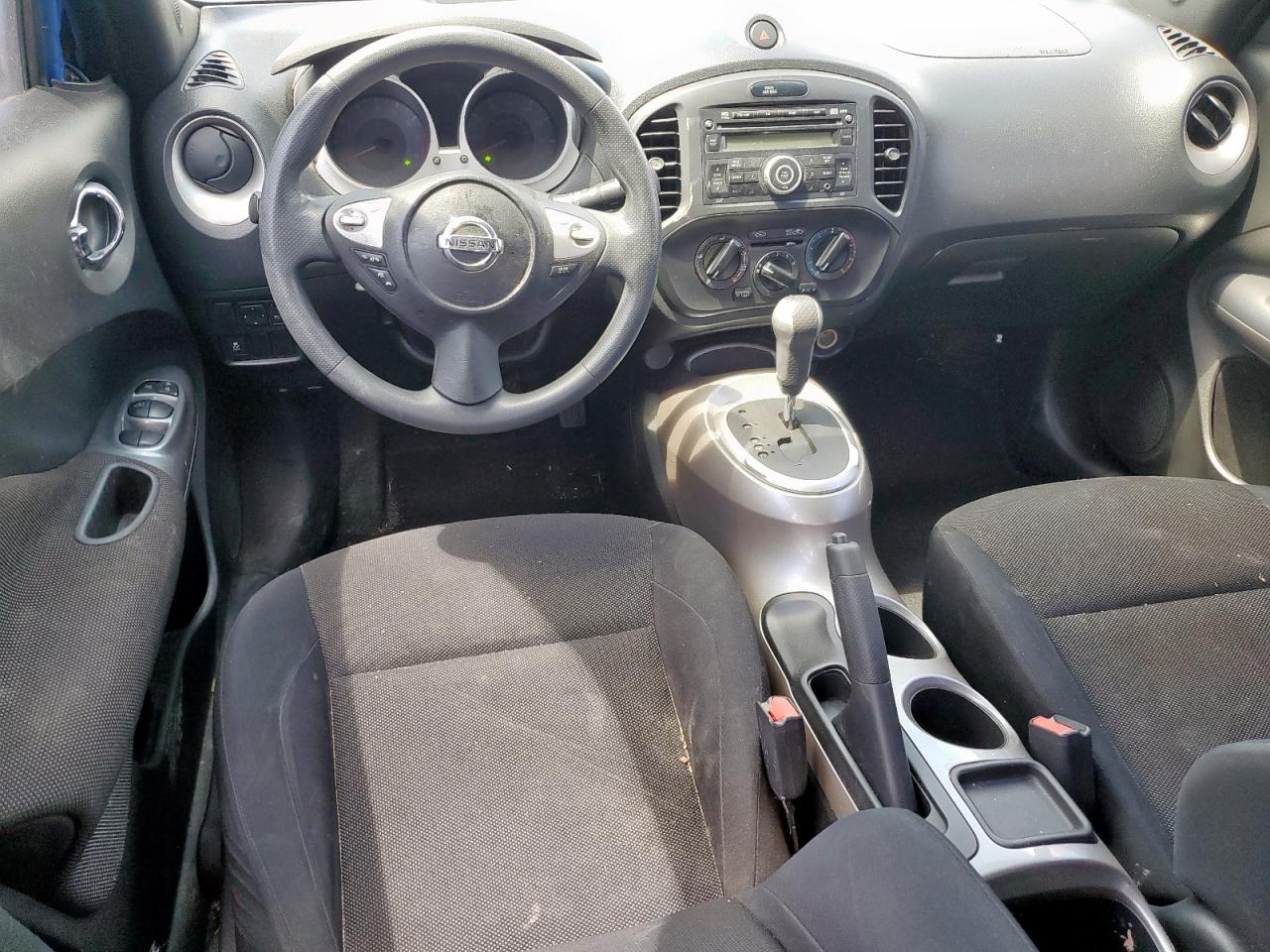 2011 Nissan Juke S VIN: JN8AF5MR8BT010189 Lot: 61781075