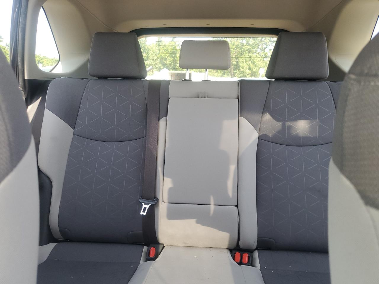 TOYOTA RAV4 2019 VIN JTMW1RFV1KD509055 фото 10