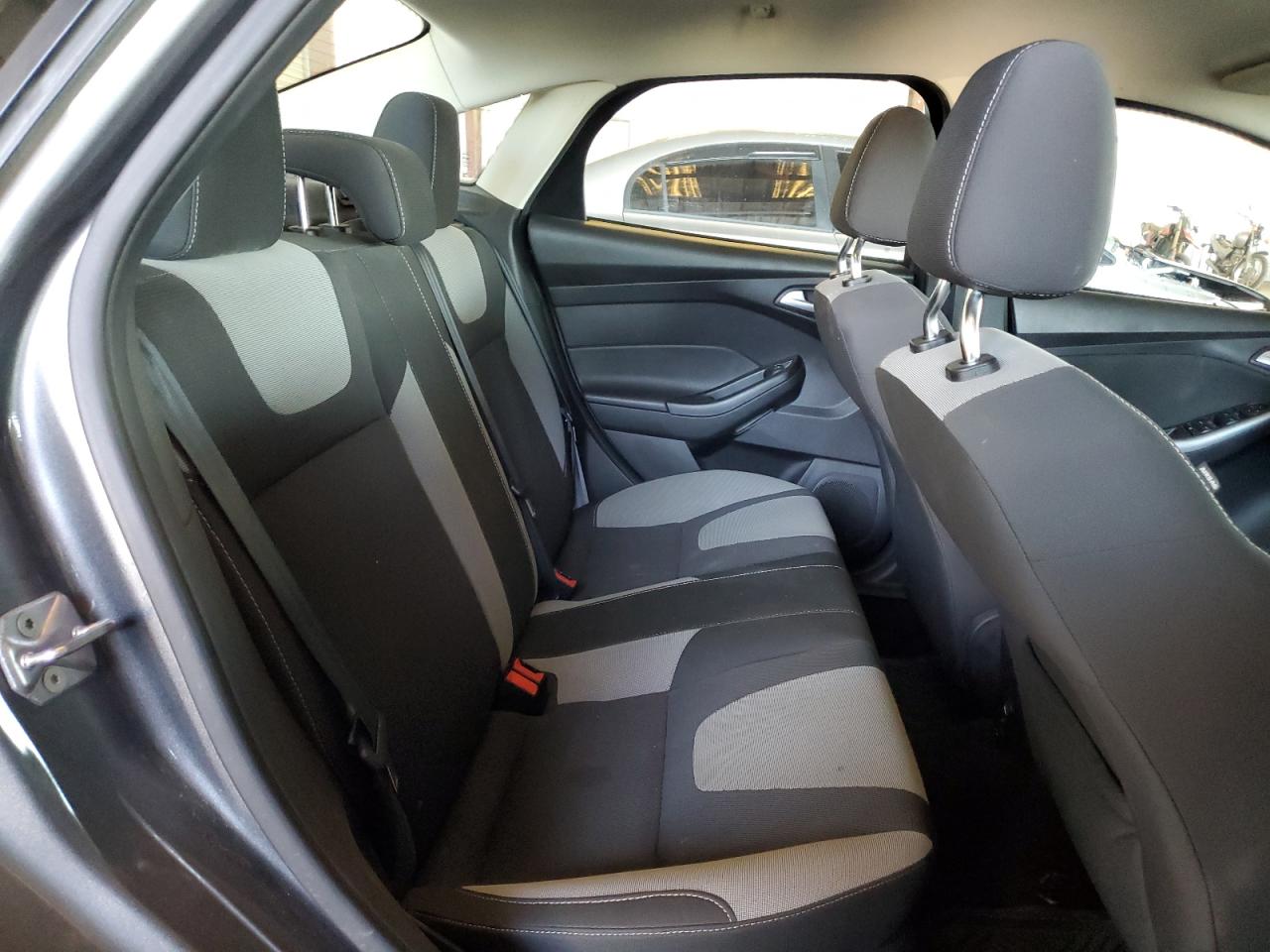 2012 Ford Focus Se VIN: 1FAHP3F28CL114572 Lot: 63053035