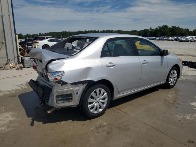 TOYOTA COROLLA 2012 Srebrny
