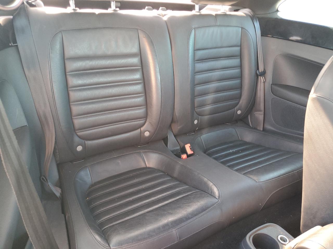 2012 Volkswagen Beetle Turbo VIN: 3VWVA7AT7CM627023 Lot: 61760255