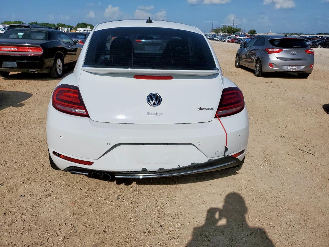 2019 Volkswagen Beetle Se VIN: 3VWJD7AT7KM720483 Lot: 62209885