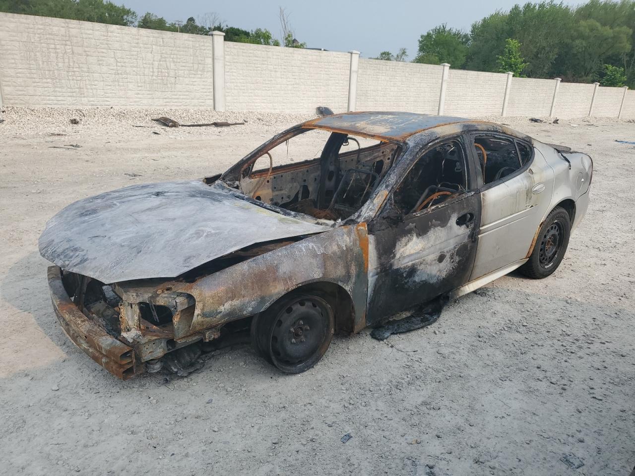 2008 Pontiac Grand Prix de vânzare în Franklin, WI - Burn