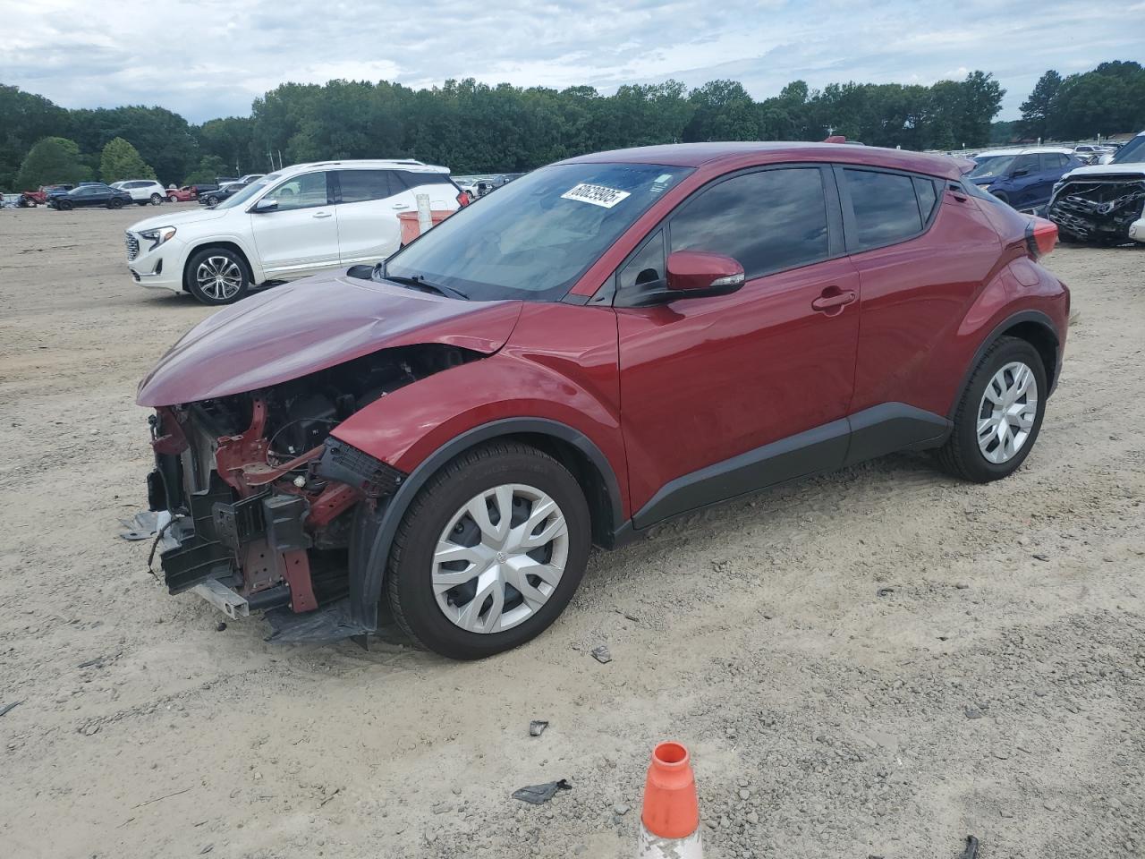 JTNKHMBX1K1050403 TOYOTA C-HR Photo 1