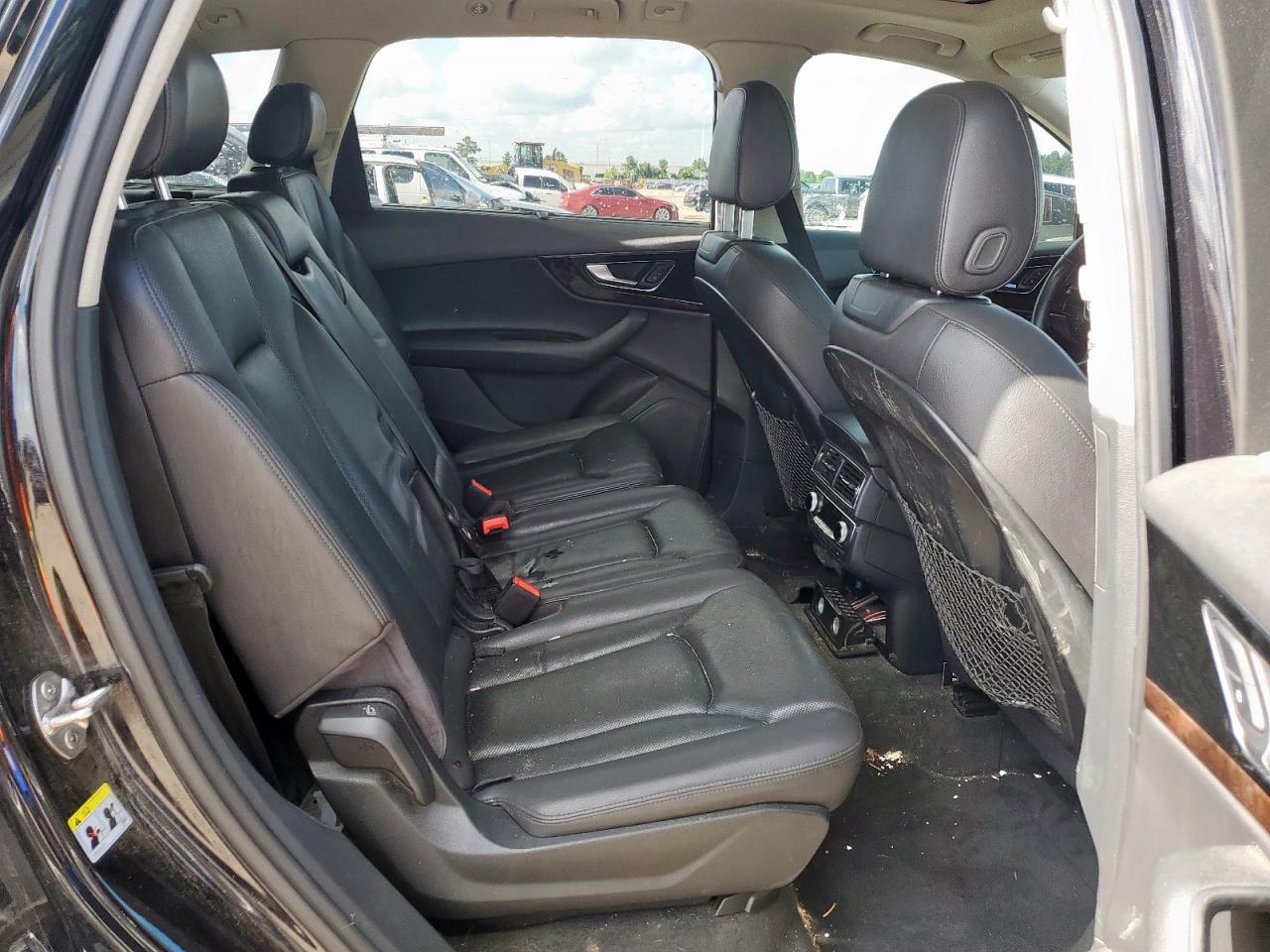 2017 Audi Q7 Premium Plus VIN: WA1LAAF77HD028851 Lot: 62314555