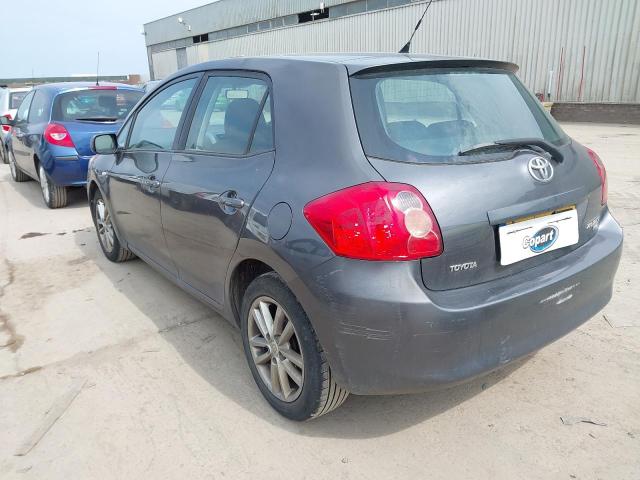 2009 TOYOTA AURIS TR V