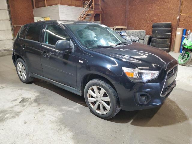  MITSUBISHI OUTLANDER 2015 Black