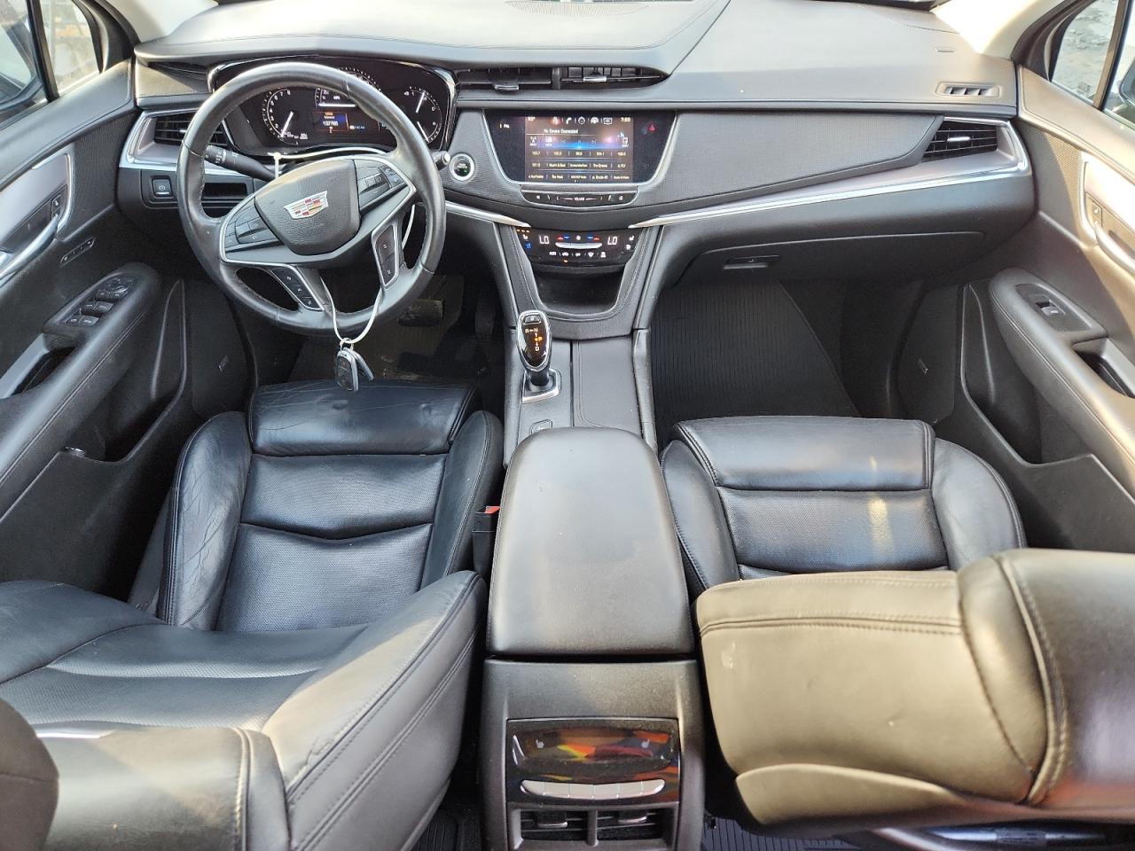 2017 Cadillac Xt5 Premium Luxury VIN: 1GYKNERS8HZ150130 Lot: 61004095