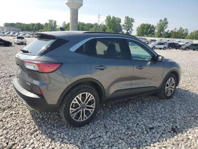  FORD ESCAPE 2021 Srebrny