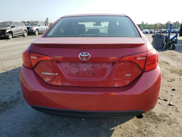  TOYOTA COROLLA 2017 Червоний