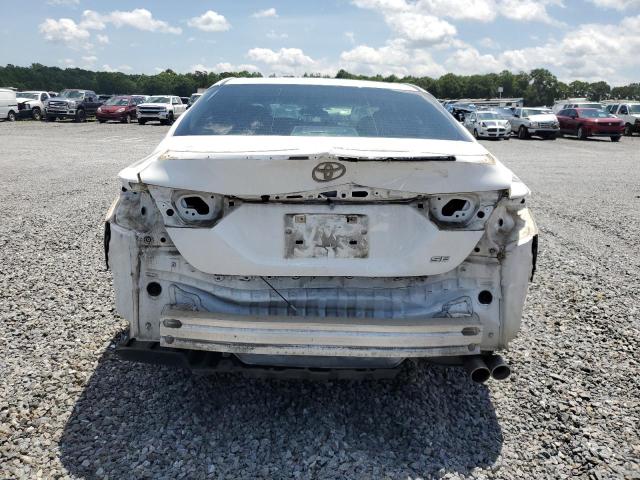  TOYOTA CAMRY 2018 Biały