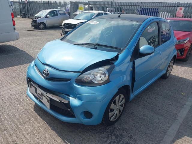 TOYOTA AYGO MOVE 2014