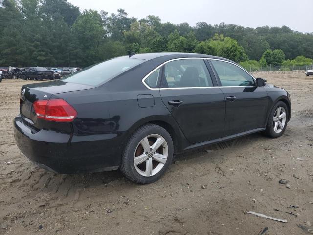  VOLKSWAGEN PASSAT 2012 Czarny