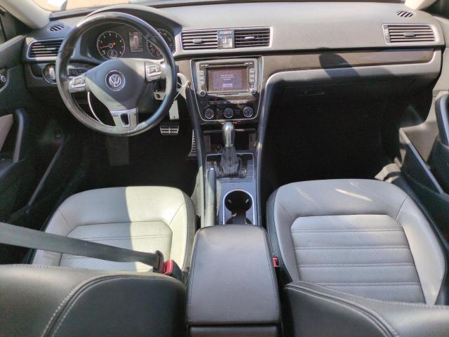 Sedans VOLKSWAGEN PASSAT 2015 White