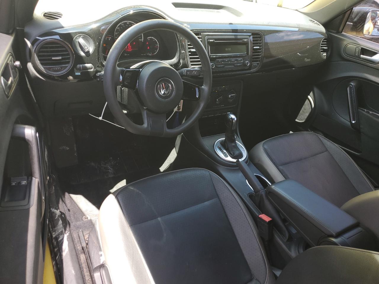 2015 Volkswagen Beetle 1.8T VIN: 3VWF17AT7FM614488 Lot: 62351275