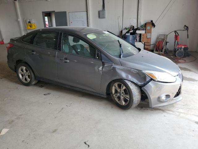 Sedans FORD FOCUS 2012 Gray