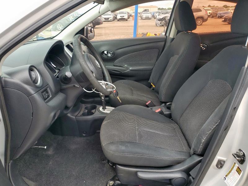  NISSAN VERSA 2014 Серебристый