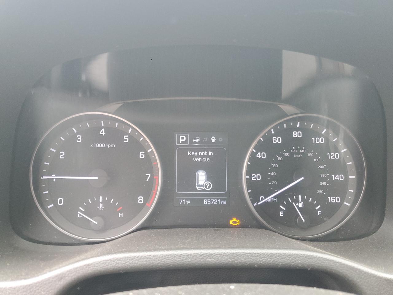 HYUNDAI ELANTRA 2017 VIN 5NPD84LF3HH106328 photo 9