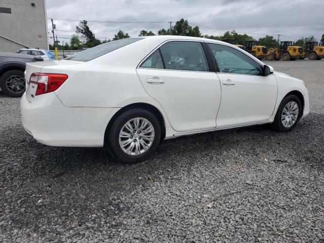  TOYOTA CAMRY 2012 Biały
