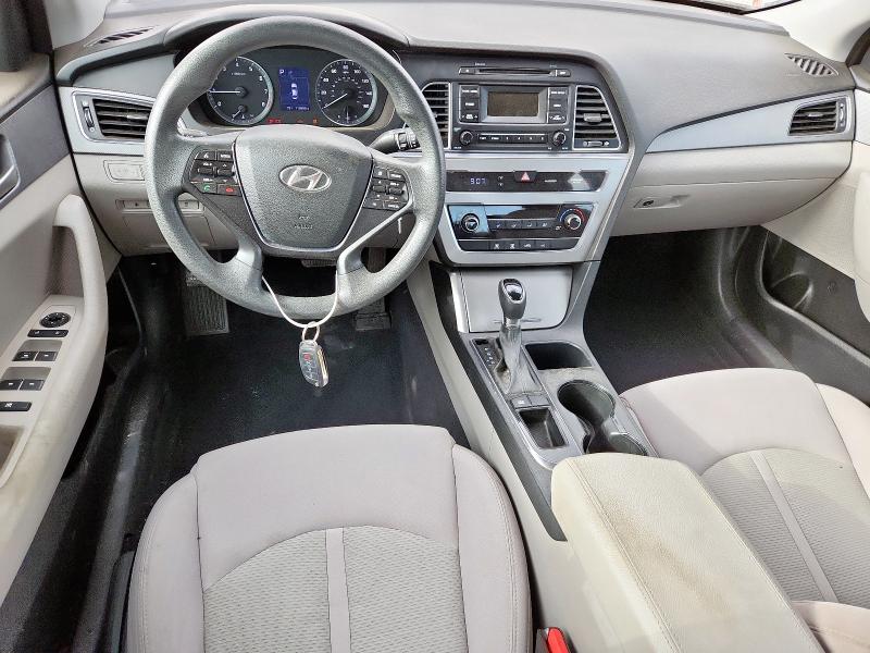  HYUNDAI SONATA 2017 Красный