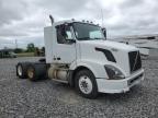 2007 Volvo Vnl Semi Truck للبيع في Angola، NY - Normal Wear