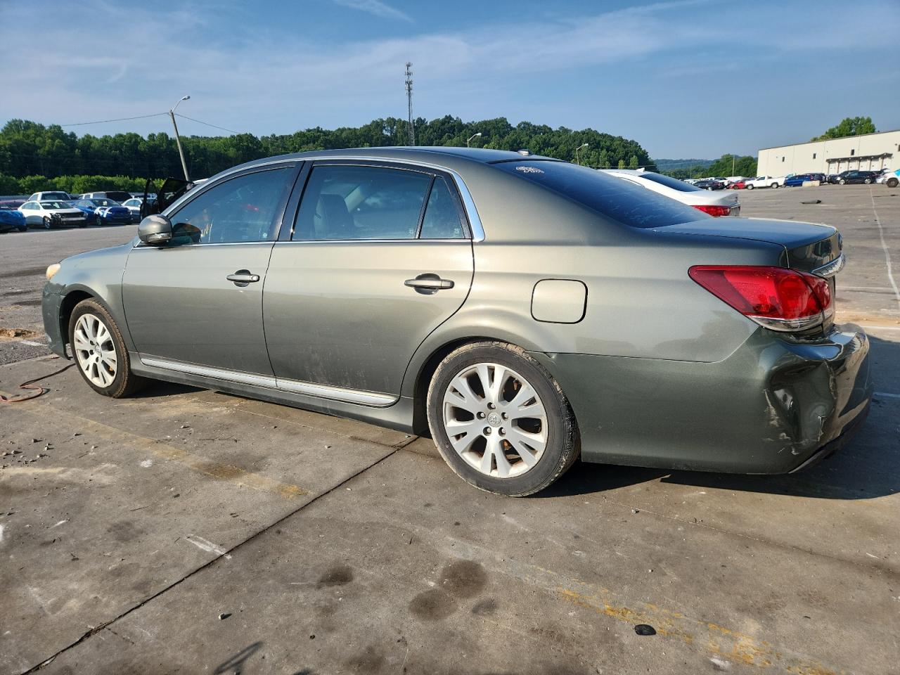 TOYOTA AVALON 2012 VIN 4T1BK3DB8CU444316 фото 2