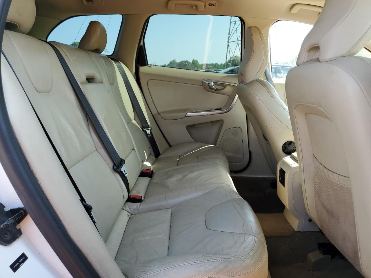 2010 Volvo Xc60 3.2 VIN: YV4982DL1A2084042 Lot: 62006185