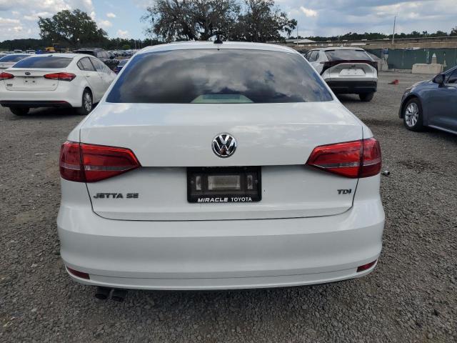  VOLKSWAGEN JETTA 2015 Biały