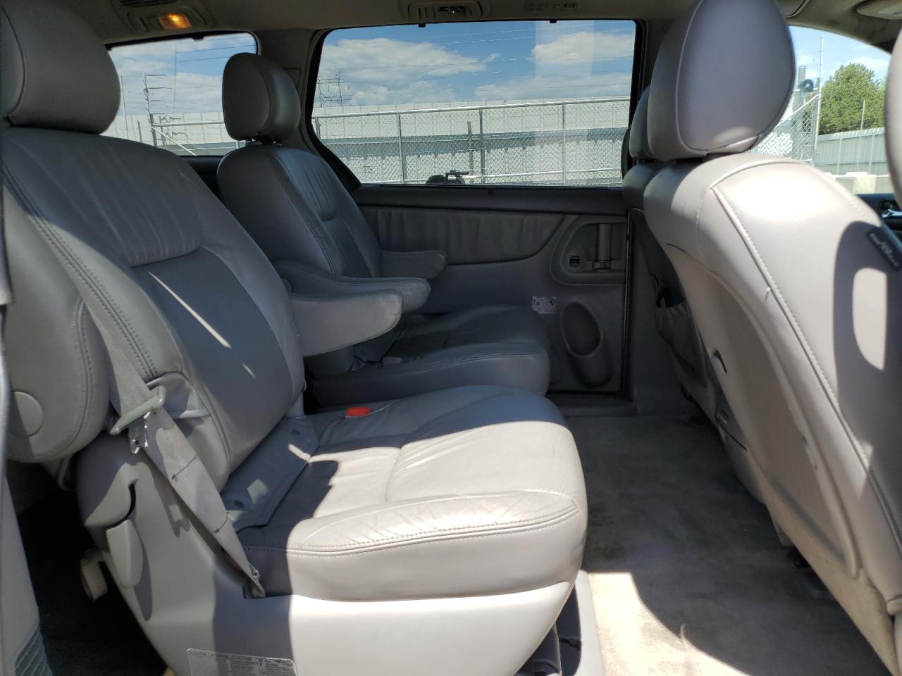 TOYOTA All Models 2007 VIN 5TDBK22C17S003177 zdjęcie 11