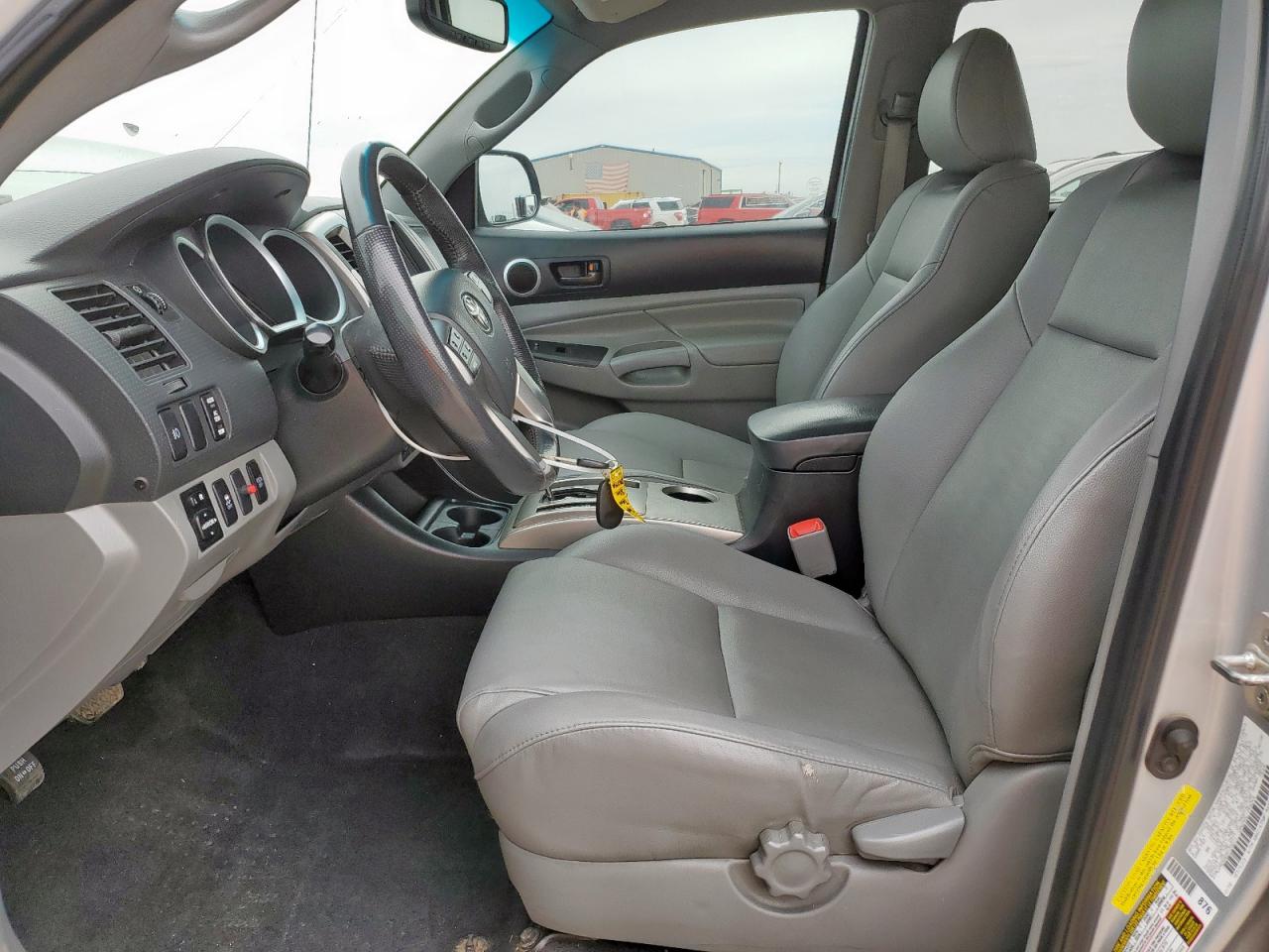 2013 Toyota Tacoma Double Cab VIN: 3TMLU4EN9DM129211 Lot: 62223235