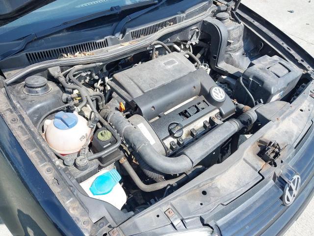 2004 VOLKSWAGEN GOLF MATCH
