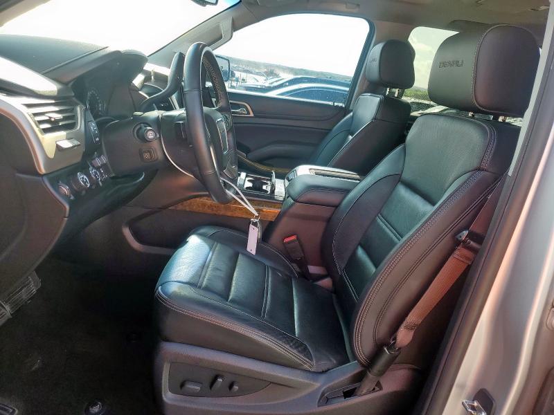  GMC YUKON 2017 Silver