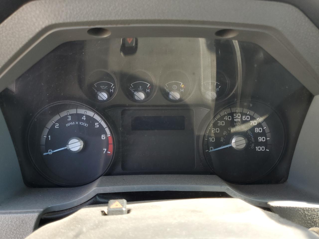 FORD F350 2014 VIN 1FD8X3G62EEA94186 photo 9